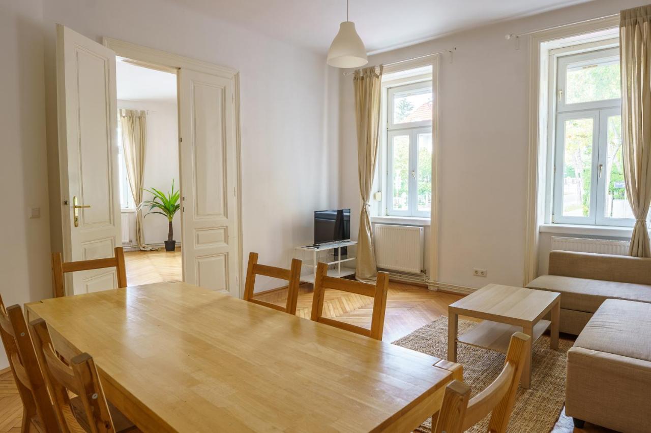 Central Living Apartments - Schoenbrunn Вена Экстерьер фото