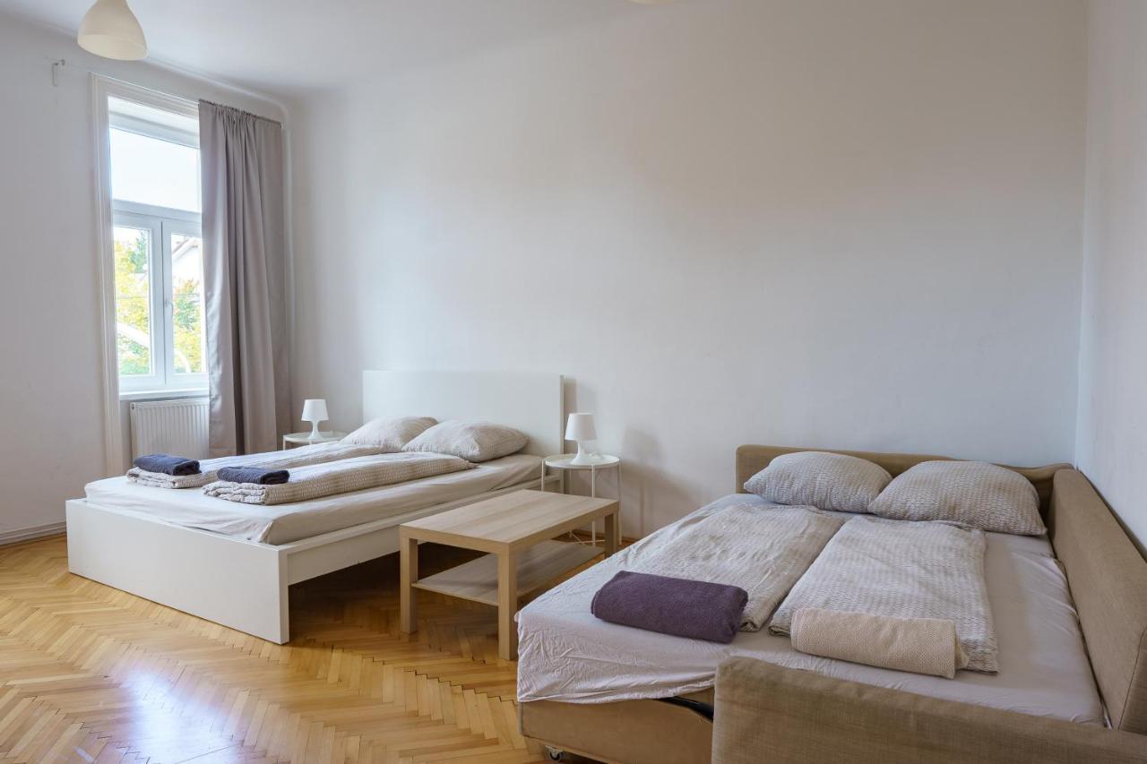 Central Living Apartments - Schoenbrunn Вена Экстерьер фото