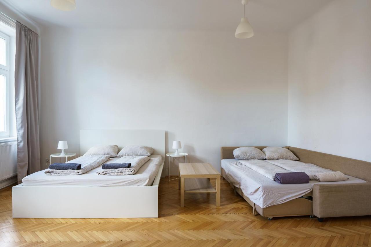 Central Living Apartments - Schoenbrunn Вена Экстерьер фото