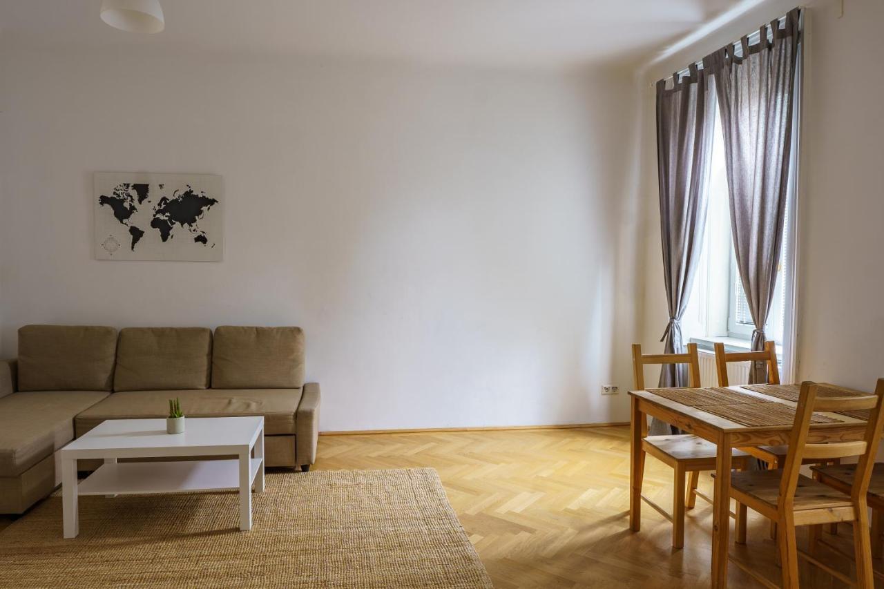 Central Living Apartments - Schoenbrunn Вена Экстерьер фото